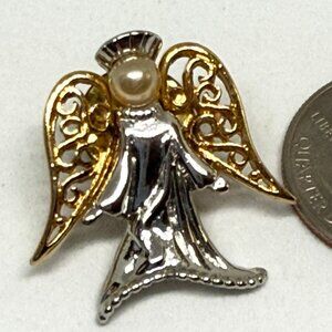 Filigree Pearl Brooch Angel Pin